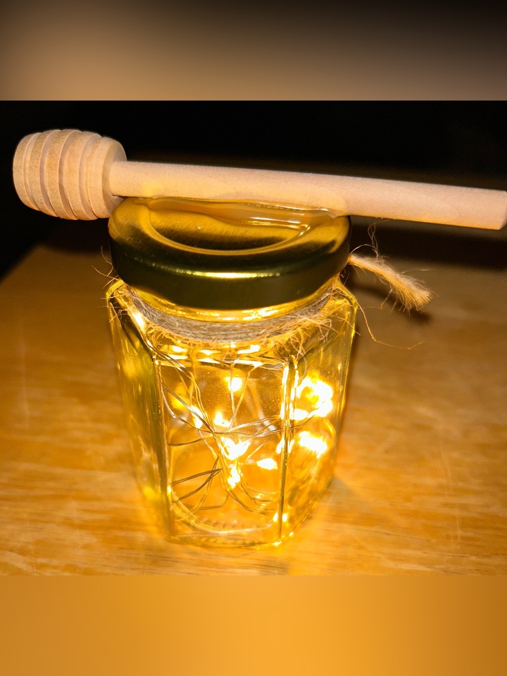HONEY BEE YELLOW FAIRY-LIGHT MINI JAR W/ CHARM AND SERVER DECOR/HANDCRAFTED! - Picture 4 of 11